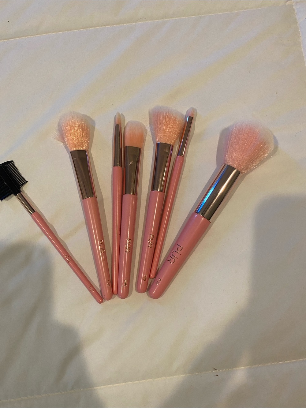 Pur Pink 7-Piece Makeup Brush Set with Soft Bristles - new without tags